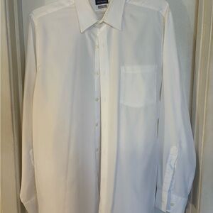 Van Heusen White Dress Shirt Long Sleeve Button-Down